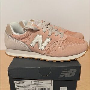 New Balance WL373SF2 Women's Sneakers - Pink